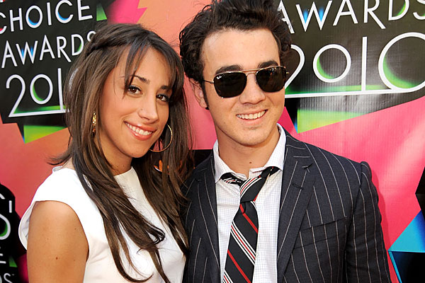 KEVIN JONAS AND DANIELLE JONAS